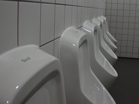 Ökonal wasserloses Urinal Typ 2700 Praxisbeispiel 1